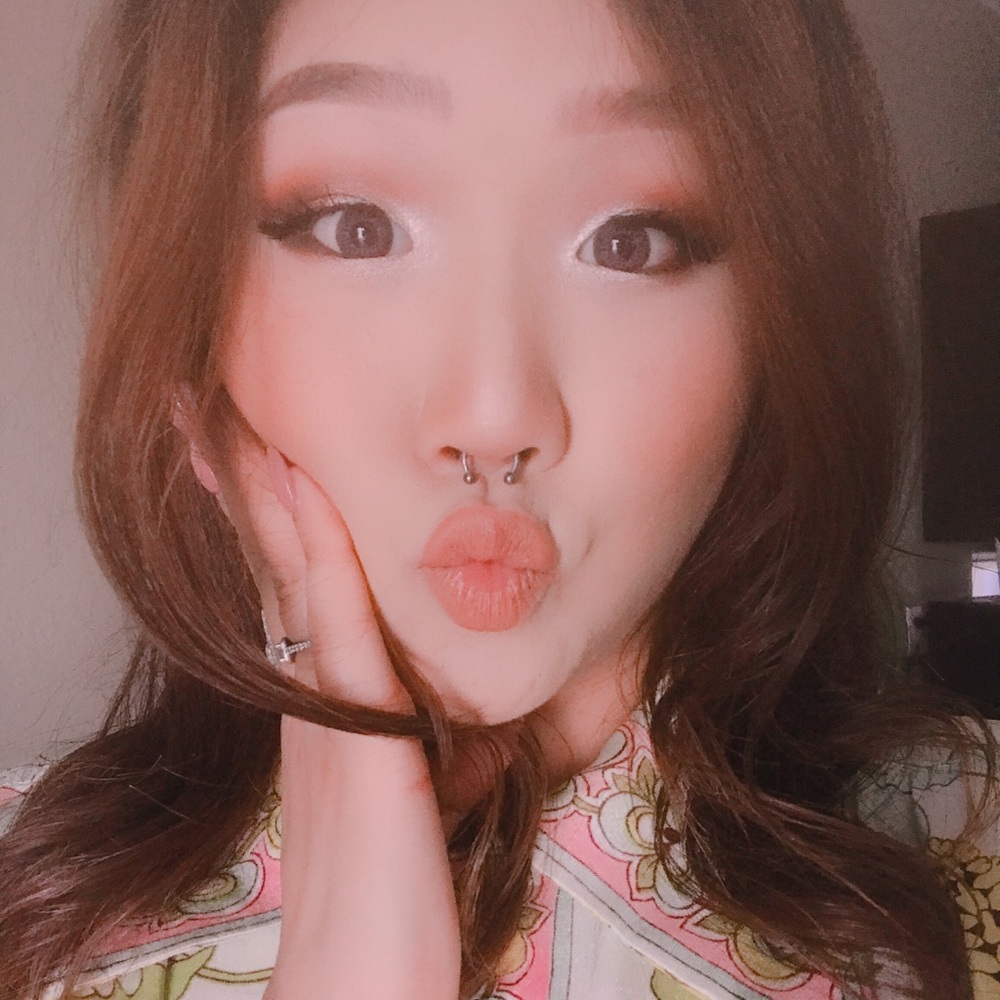 🌵 A     L I T T L E     A B O U T     M E   🌵